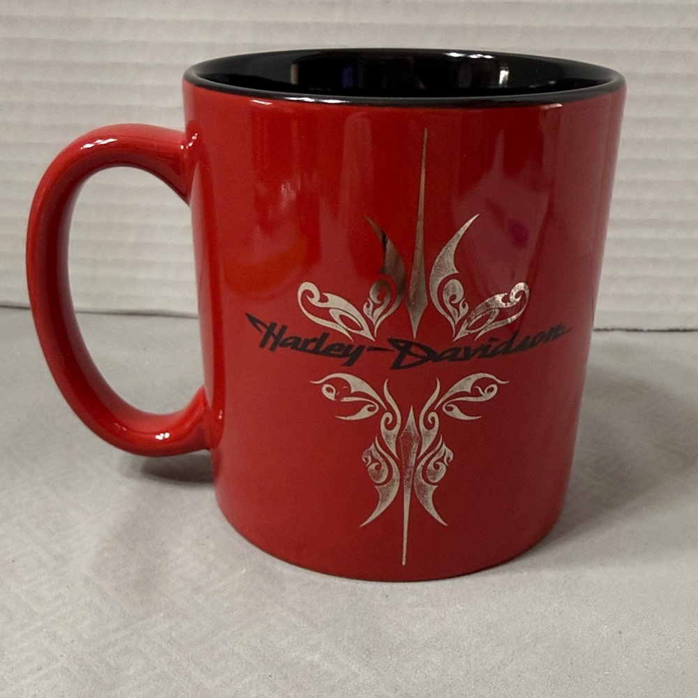 Vintage 2005 Harley-Davidson Large Collectible Coffee Mug Sunset Red and Black